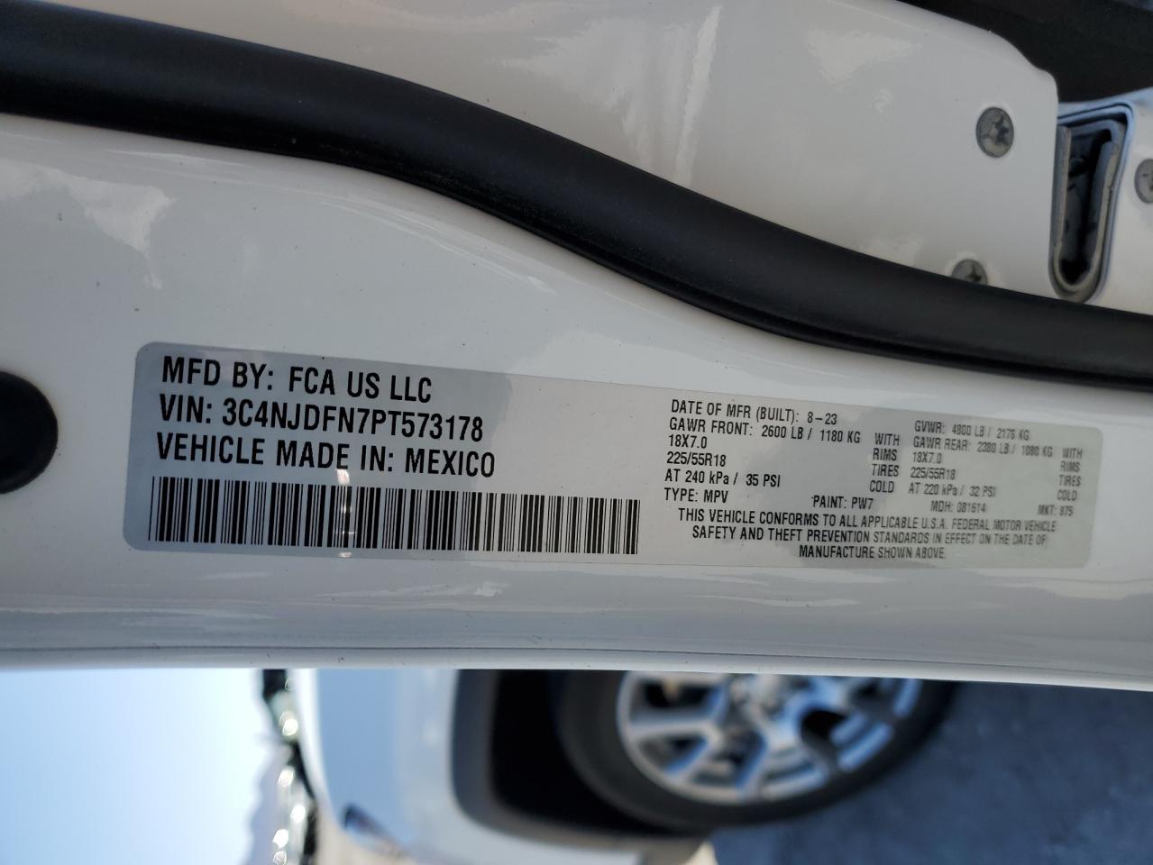 3C4NJDFN7PT573178 2023 Jeep Compass Latitude Lux