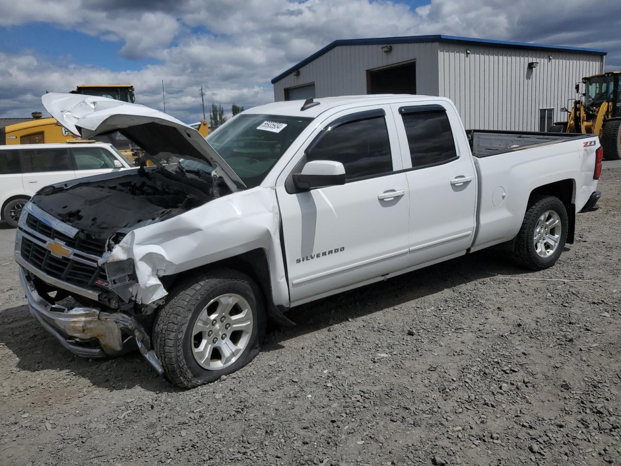 1GCVKREC7FZ226824 2015 Chevrolet Silverado K1500 Lt