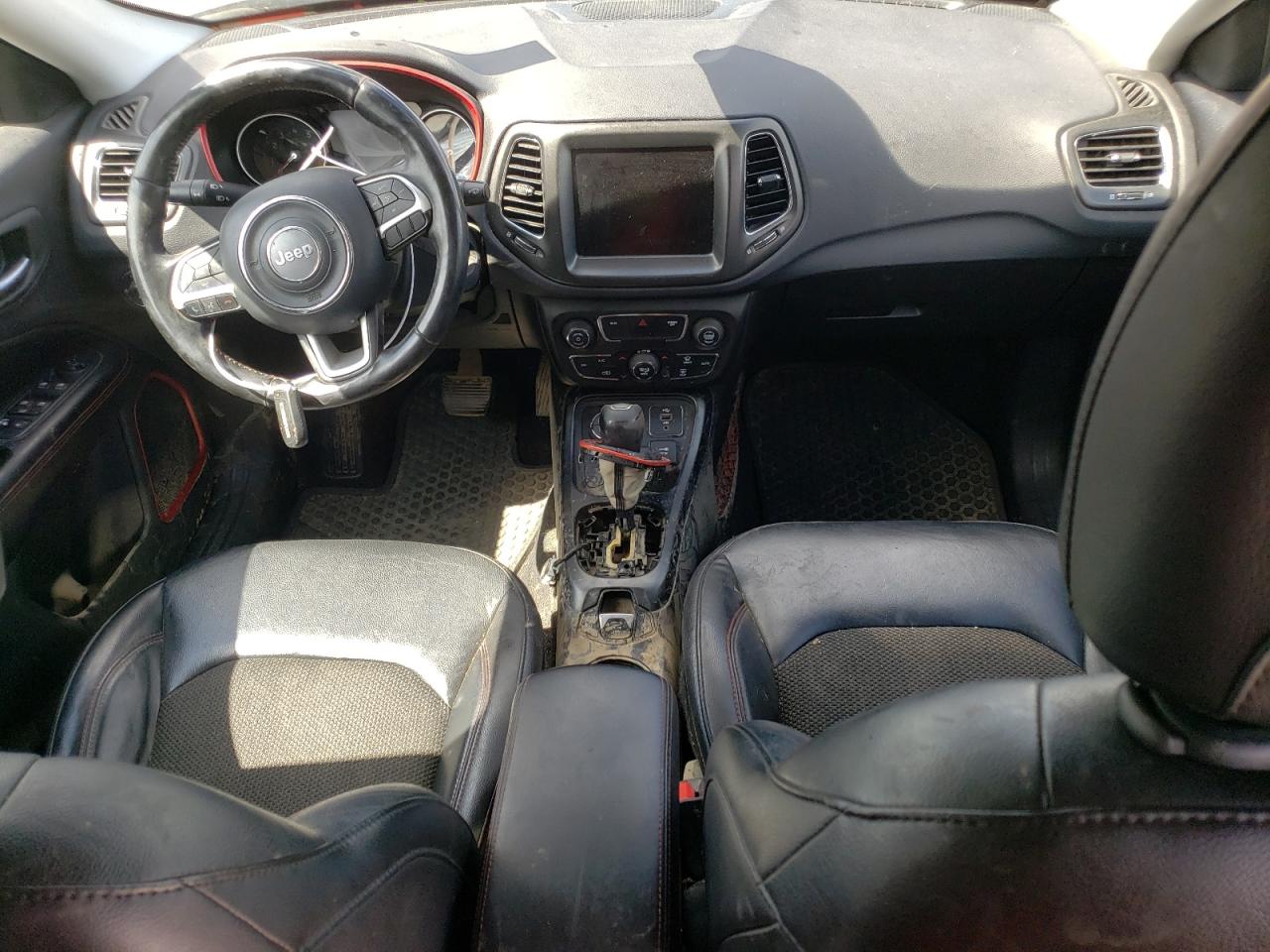 3C4NJDDB5JT328718 2018 Jeep Compass Trailhawk