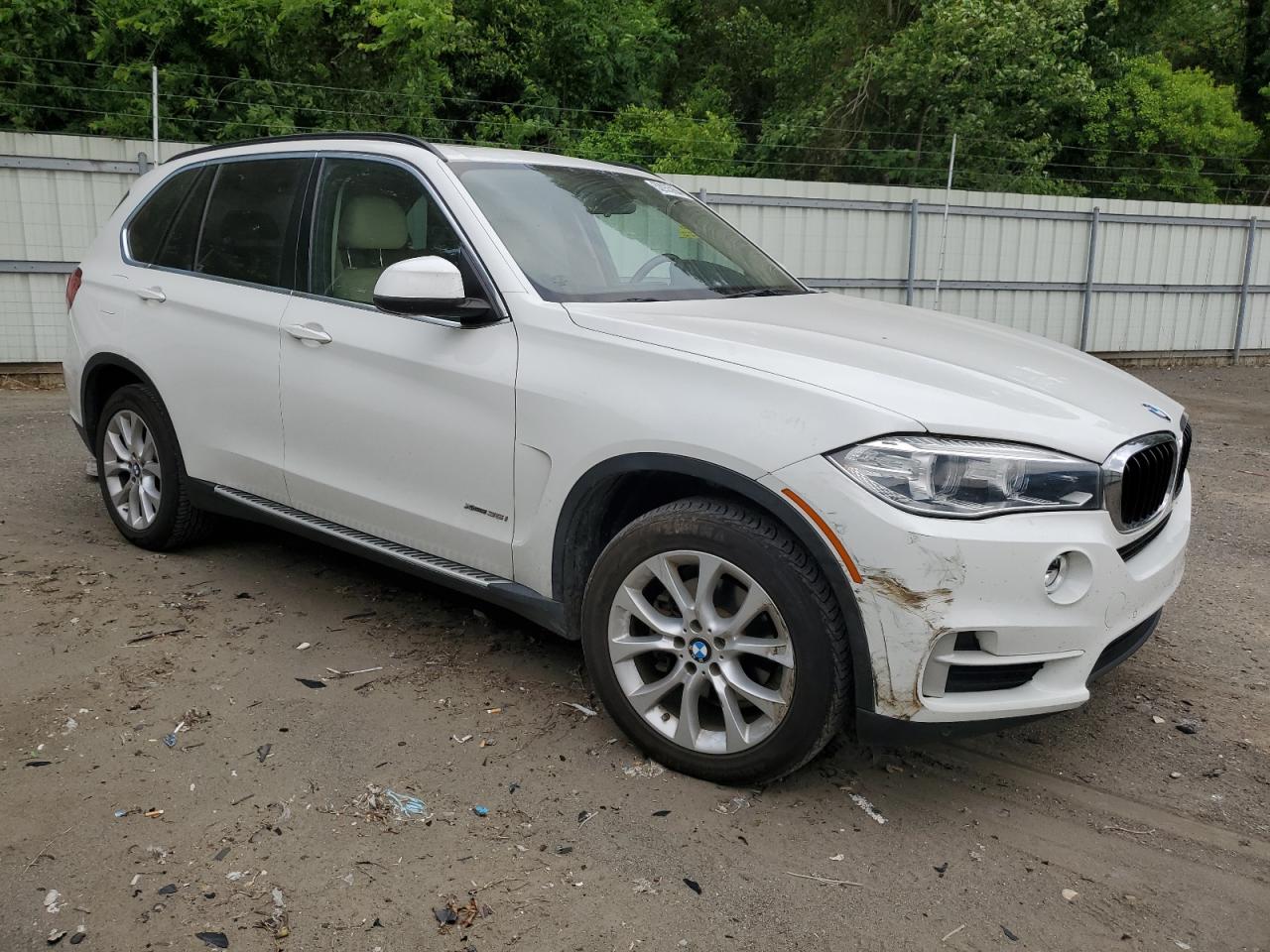 2016 BMW X5 xDrive35I vin: 5UXKR0C53G0S86523