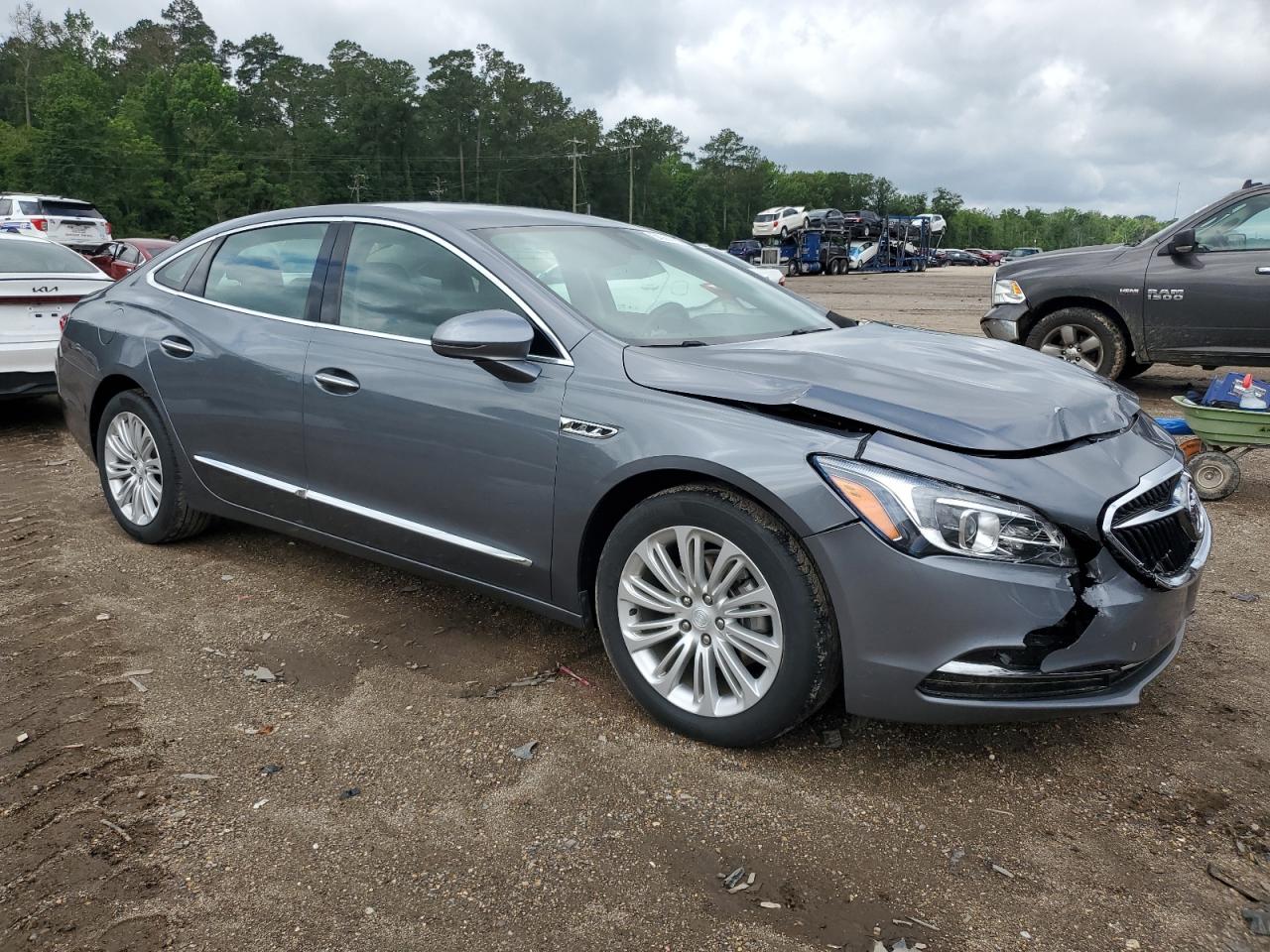 1G4ZP5SZ6KU102454 2019 Buick Lacrosse Essence