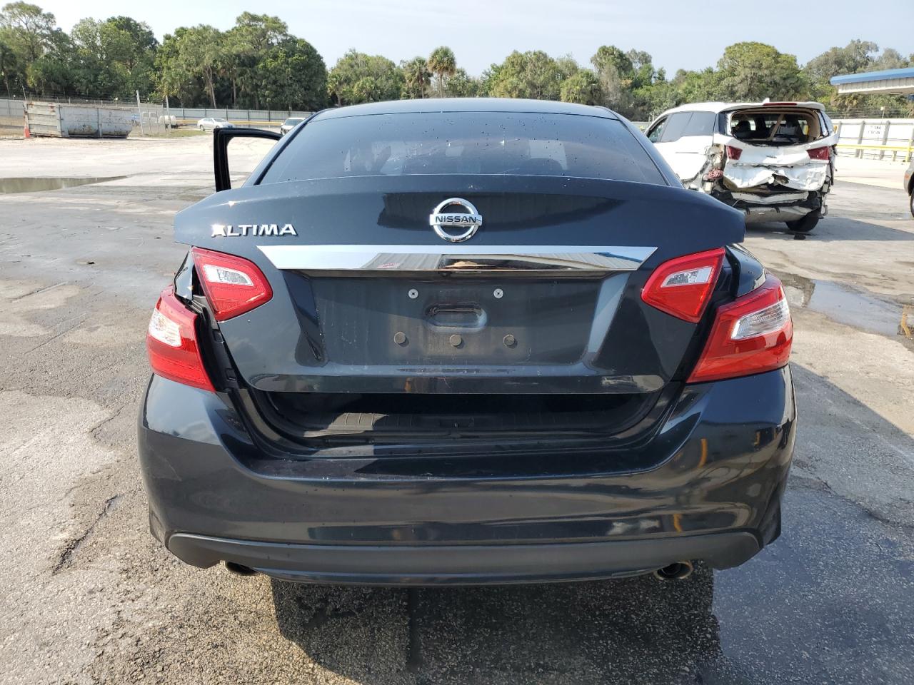 1N4AL3AP7HC239571 2017 Nissan Altima 2.5