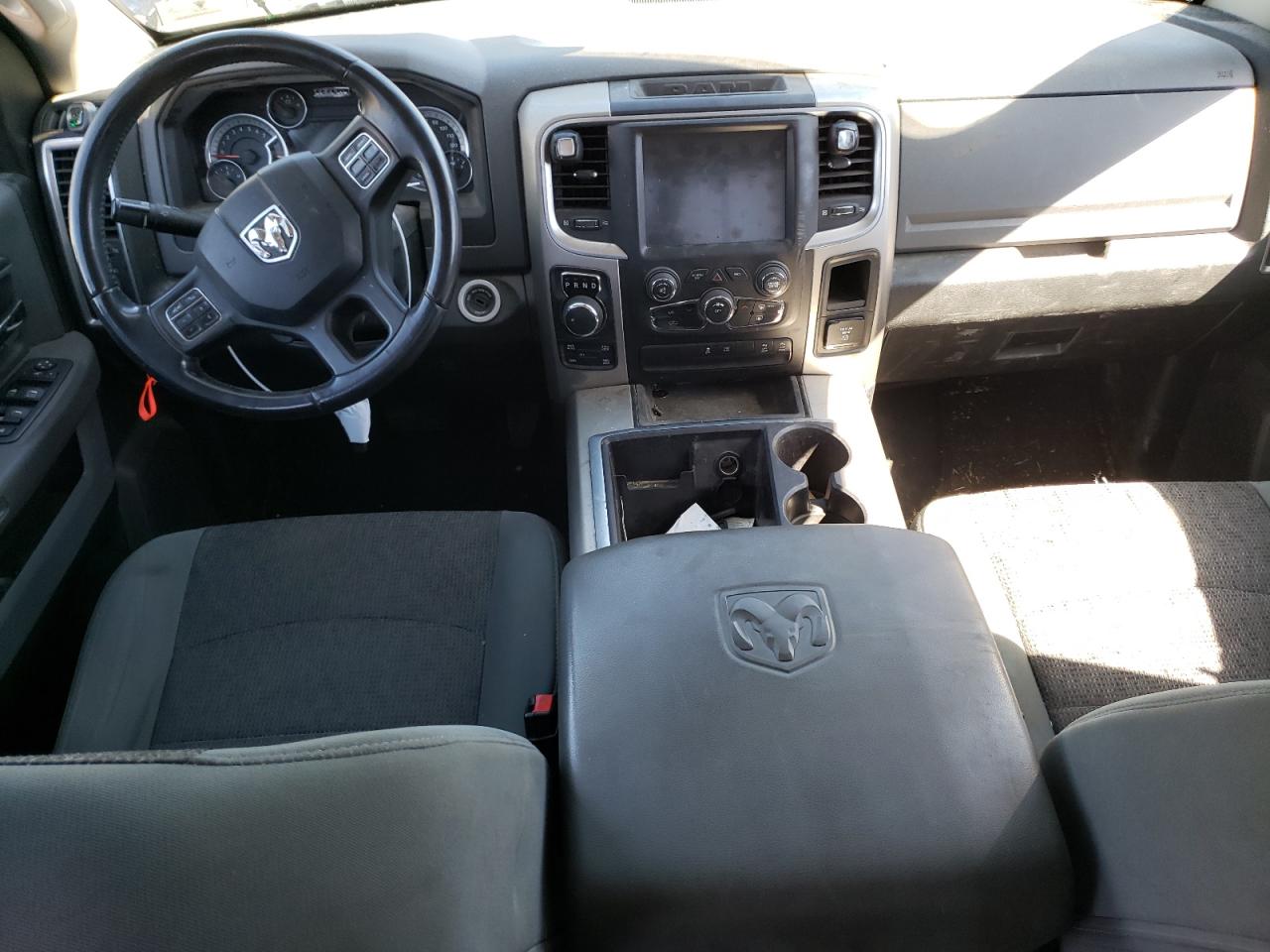 1C6RR7GT8ES400221 2014 Ram 1500 Slt