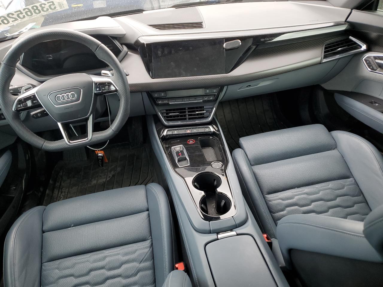 WAUCJBFW1N7005172 Audi e-tron GT 2022. Фото: 7