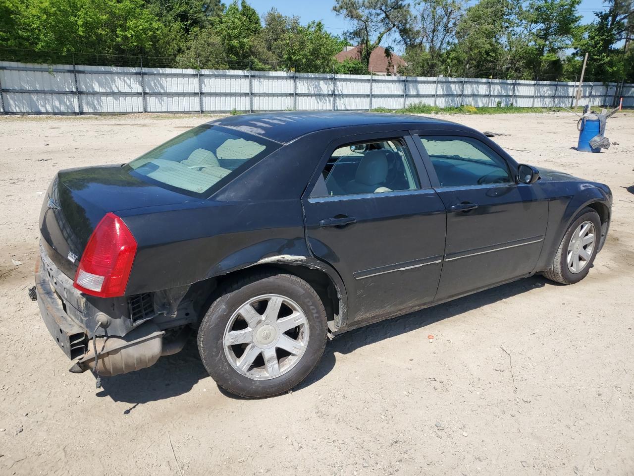 2C3JA53G85H601929 2005 Chrysler 300 Touring