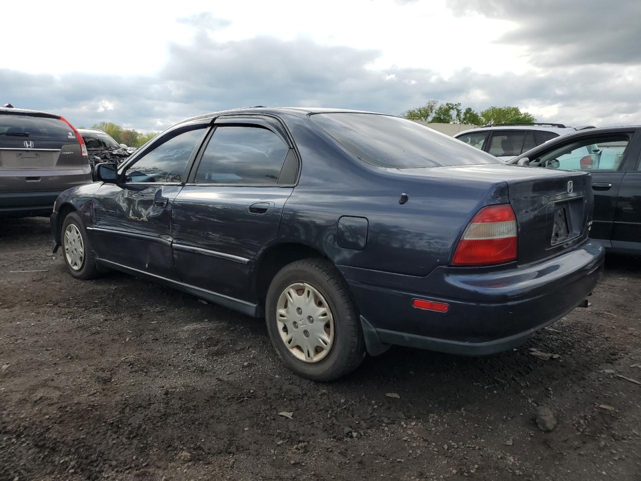 1HGCD562XSA139705 1995 Honda Accord Dx