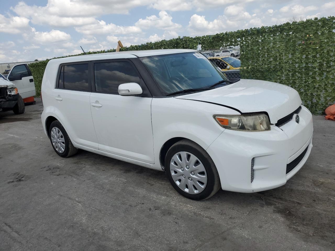 2013 Toyota Scion Xb vin: JTLZE4FE5DJ036435