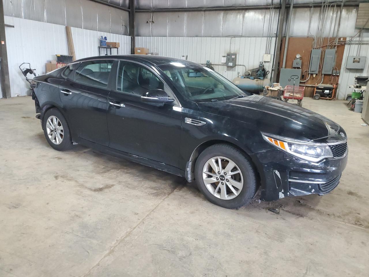 2016 Kia Optima Lx vin: 5XXGT4L36GG091304