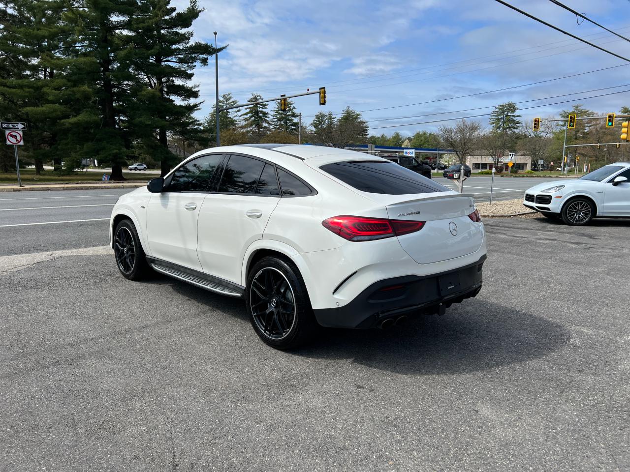 2021 Mercedes-Benz Gle Coupe Amg 53 4Matic vin: 4JGFD6BB2MA274327