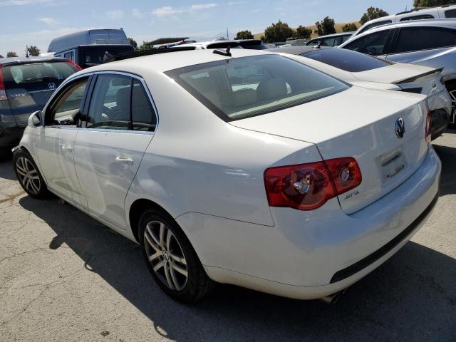 2005 Volkswagen New Jetta 2.5L Option Package 2 VIN: 3VWDG71K95M648928 Lot: 56337974