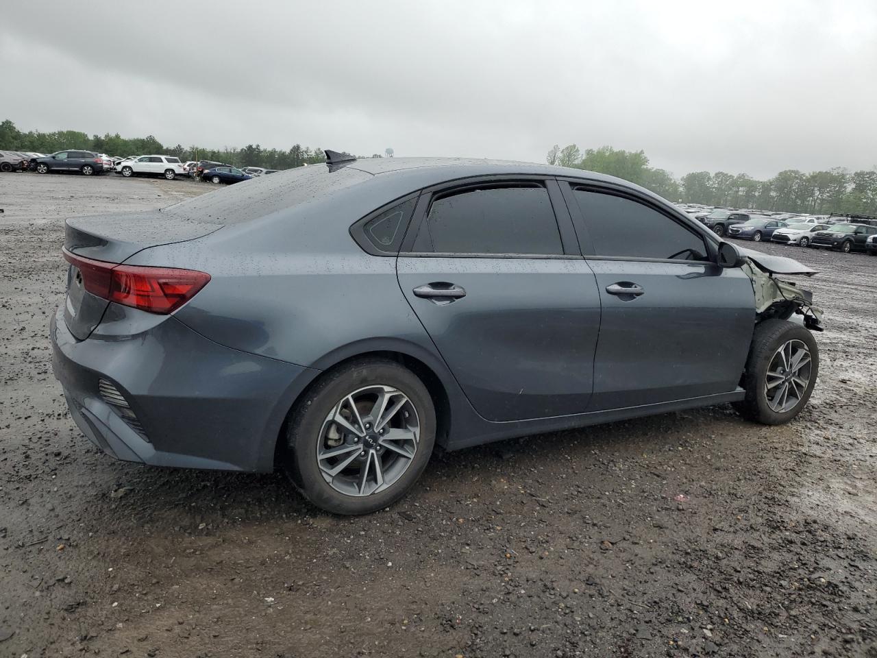 3KPF24AD8NE475276 2022 Kia Forte Fe