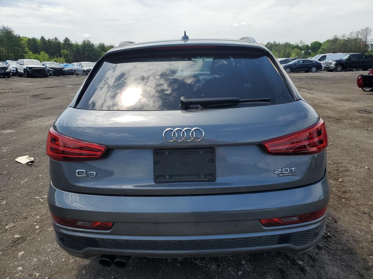 WA1GFCFS9GR011960 2016 Audi Q3 Prestige