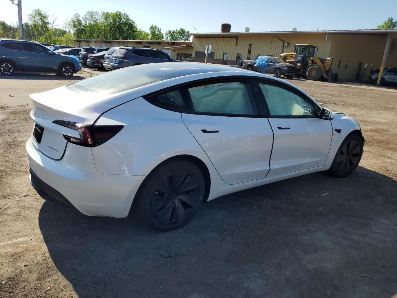 2024 Tesla Model 3 vin: 5YJ3E1EB9RF733953