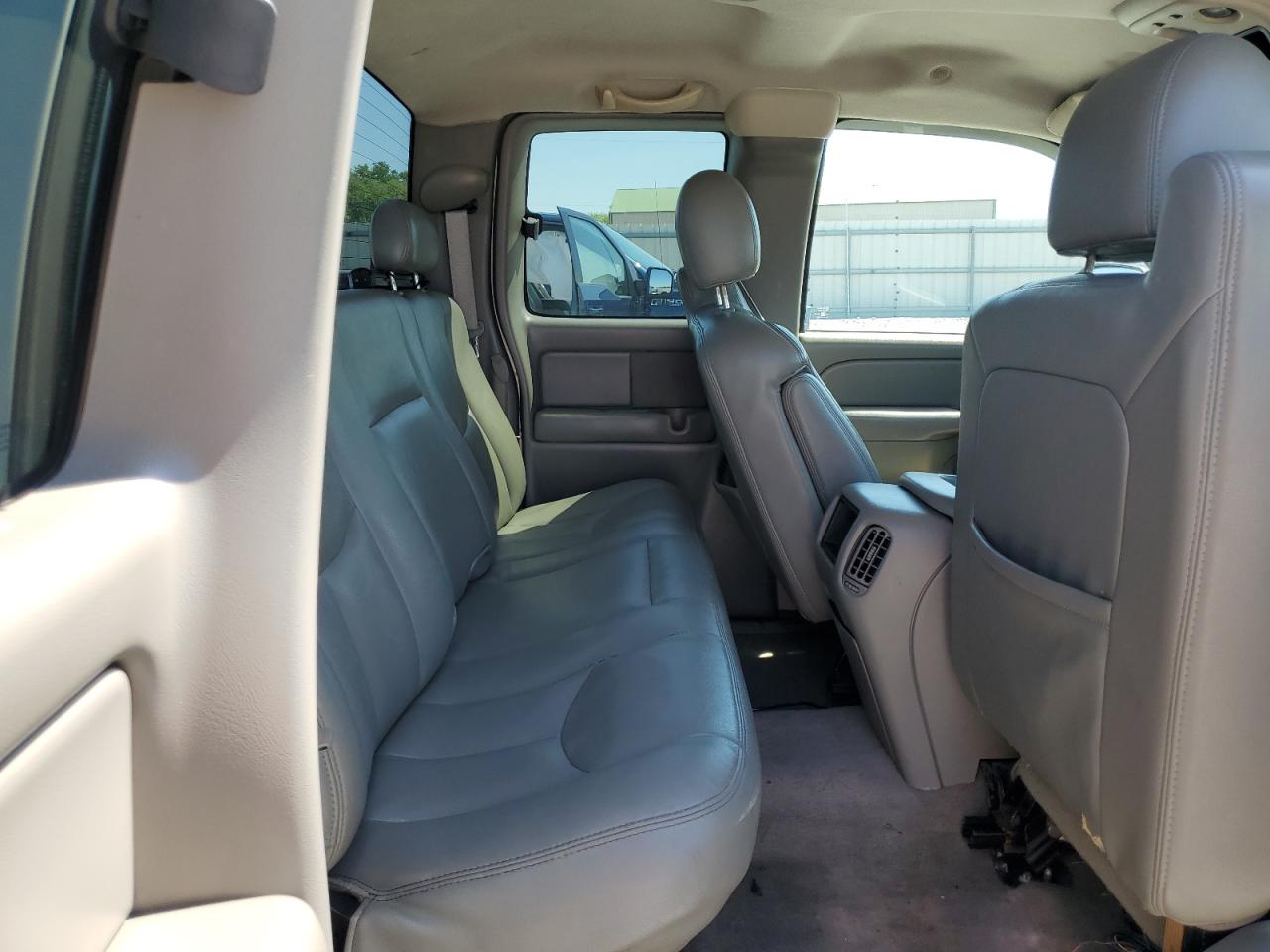 2GCEK19T341200075 2004 Chevrolet Silverado K1500