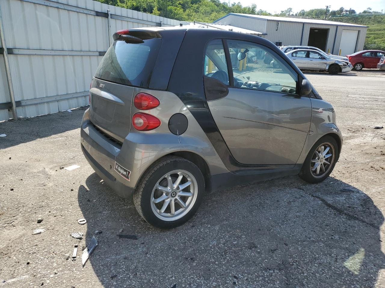 WMEEJ31X09K305047 2009 Smart Fortwo Pure