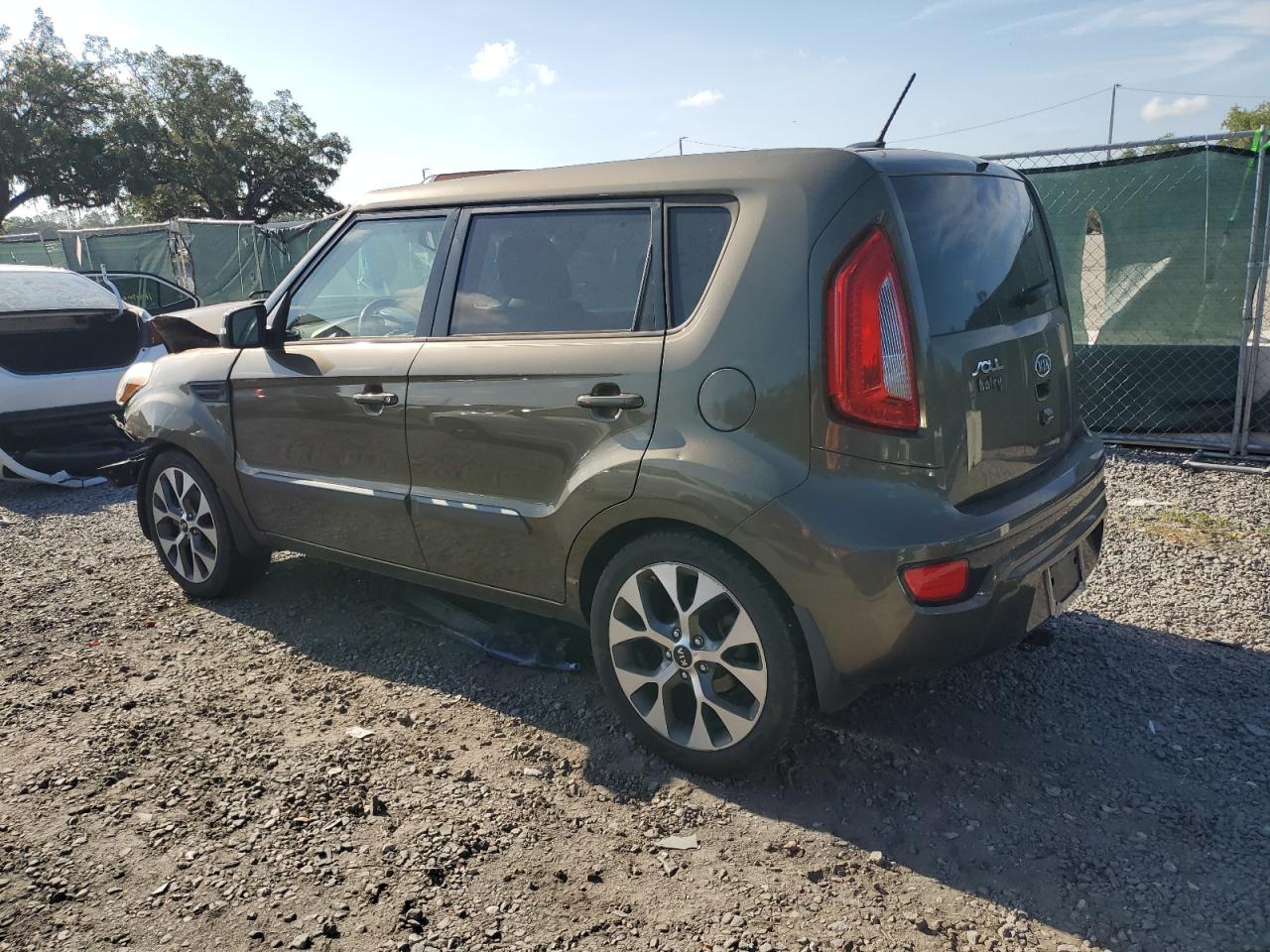 KNDJT2A61C7453744 2012 Kia Soul +