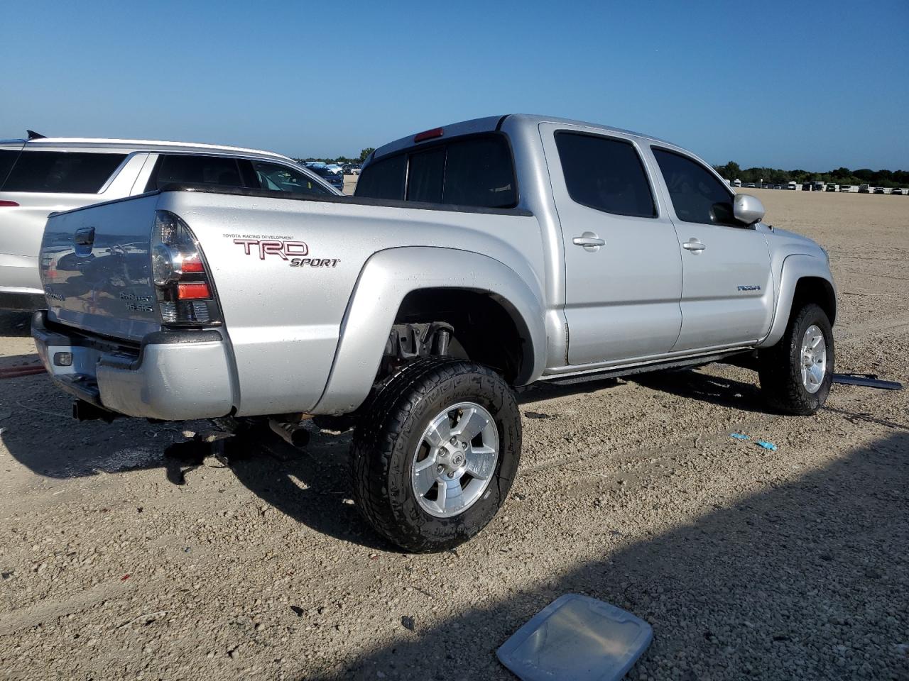 5TEJU4GN1AZ696693 2010 Toyota Tacoma Double Cab Prerunner