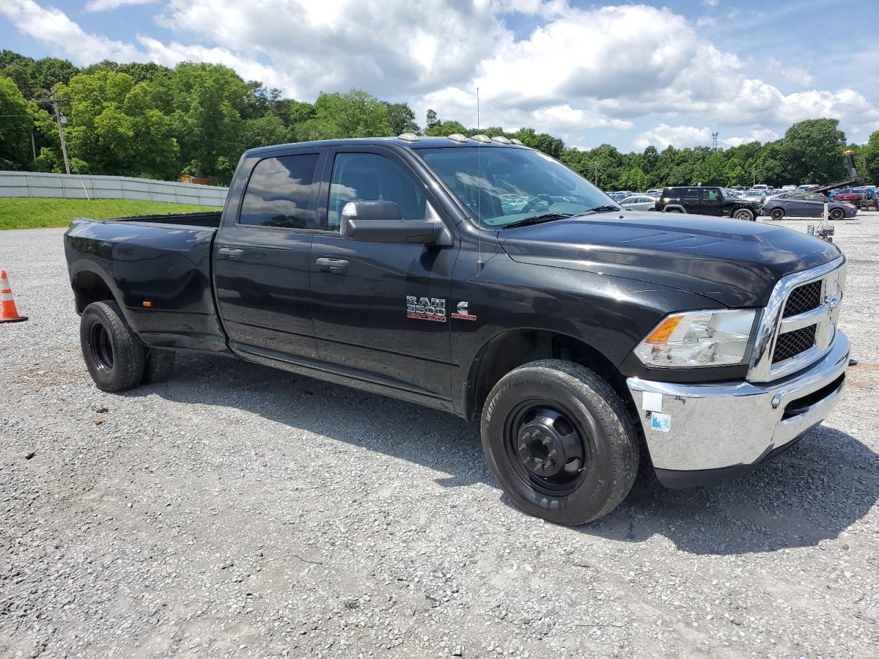 2018 Ram 3500 St vin: 3C63RPGL1JG383673