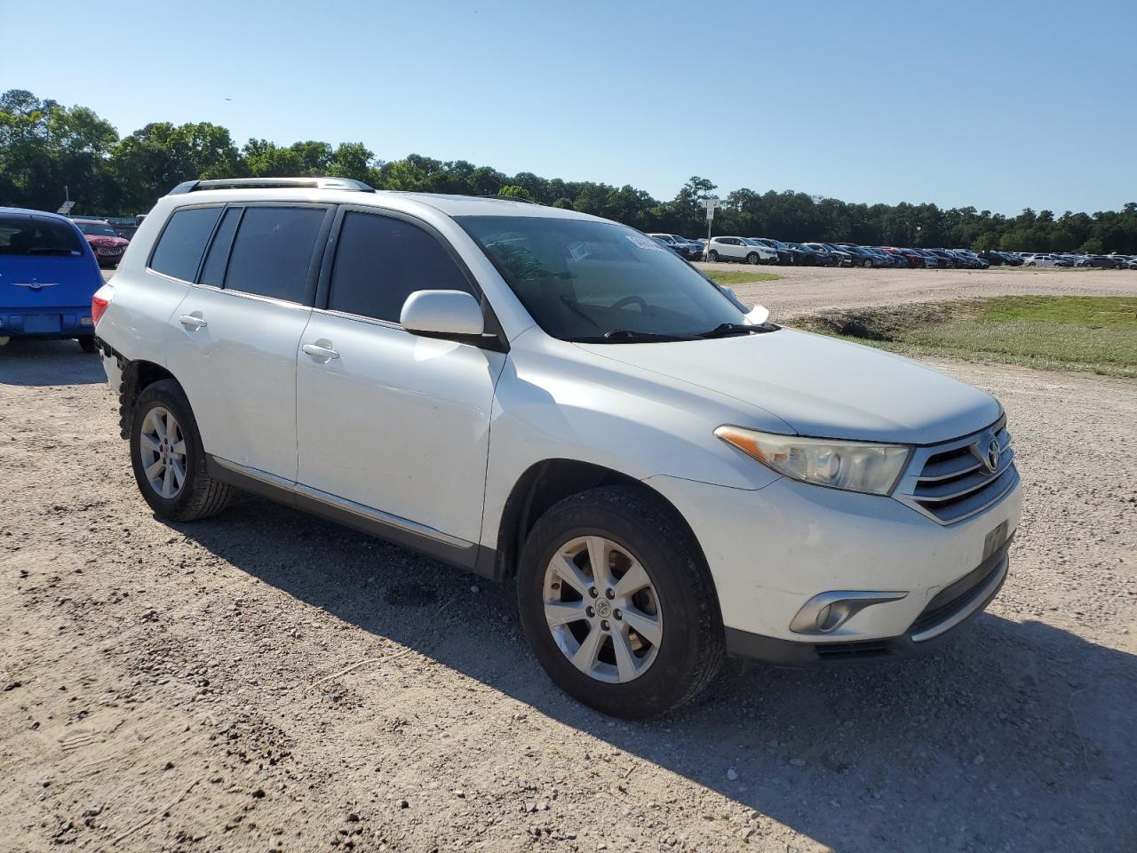 5TDZK3EH3DS113588 2013 Toyota Highlander Base