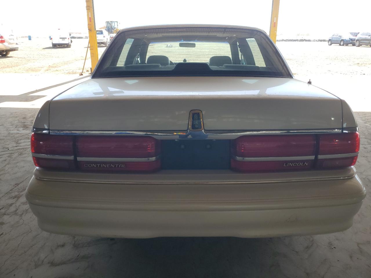 1LNLM9746RY600854 1994 Lincoln Continental Executive