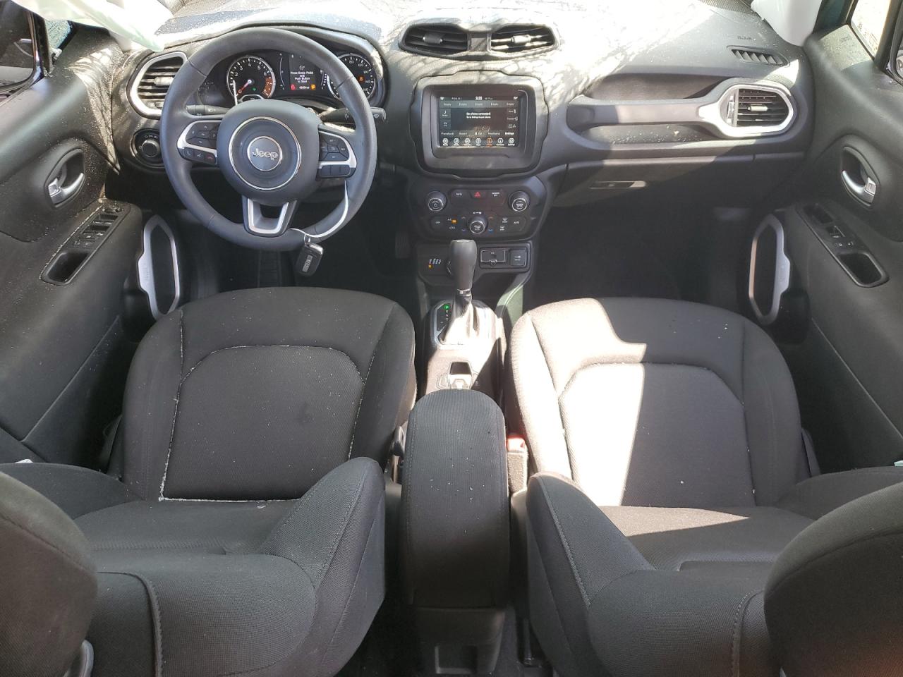 ZACNJBABXKPK37748 2019 Jeep Renegade Sport