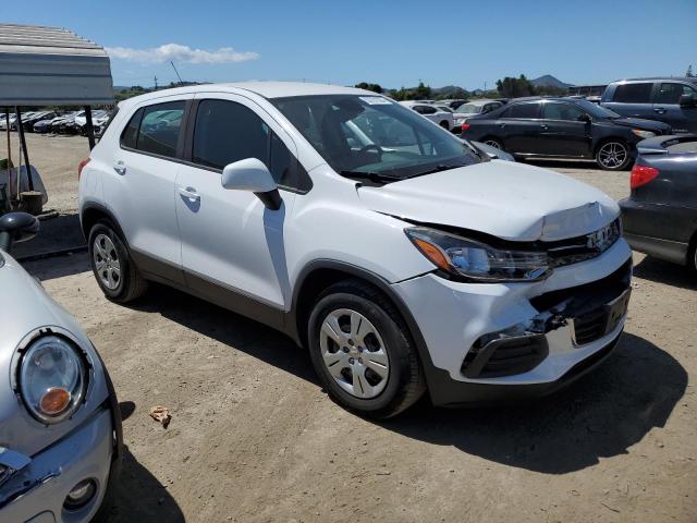 2018 Chevrolet Trax Ls VIN: 3GNCJKSB3JL205828 Lot: 53791024