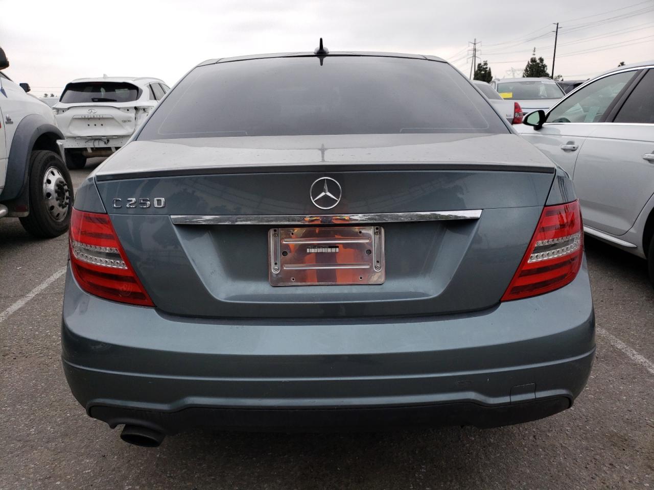 WDDGF4HB2CA609590 2012 Mercedes-Benz C 250