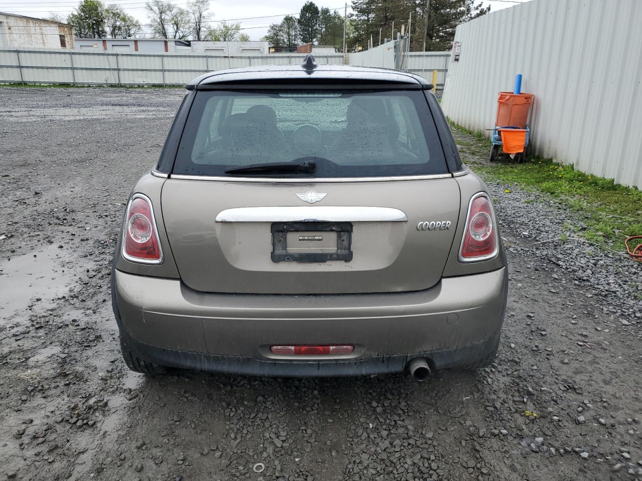 WMWSU3C57BT183496 2011 Mini Cooper