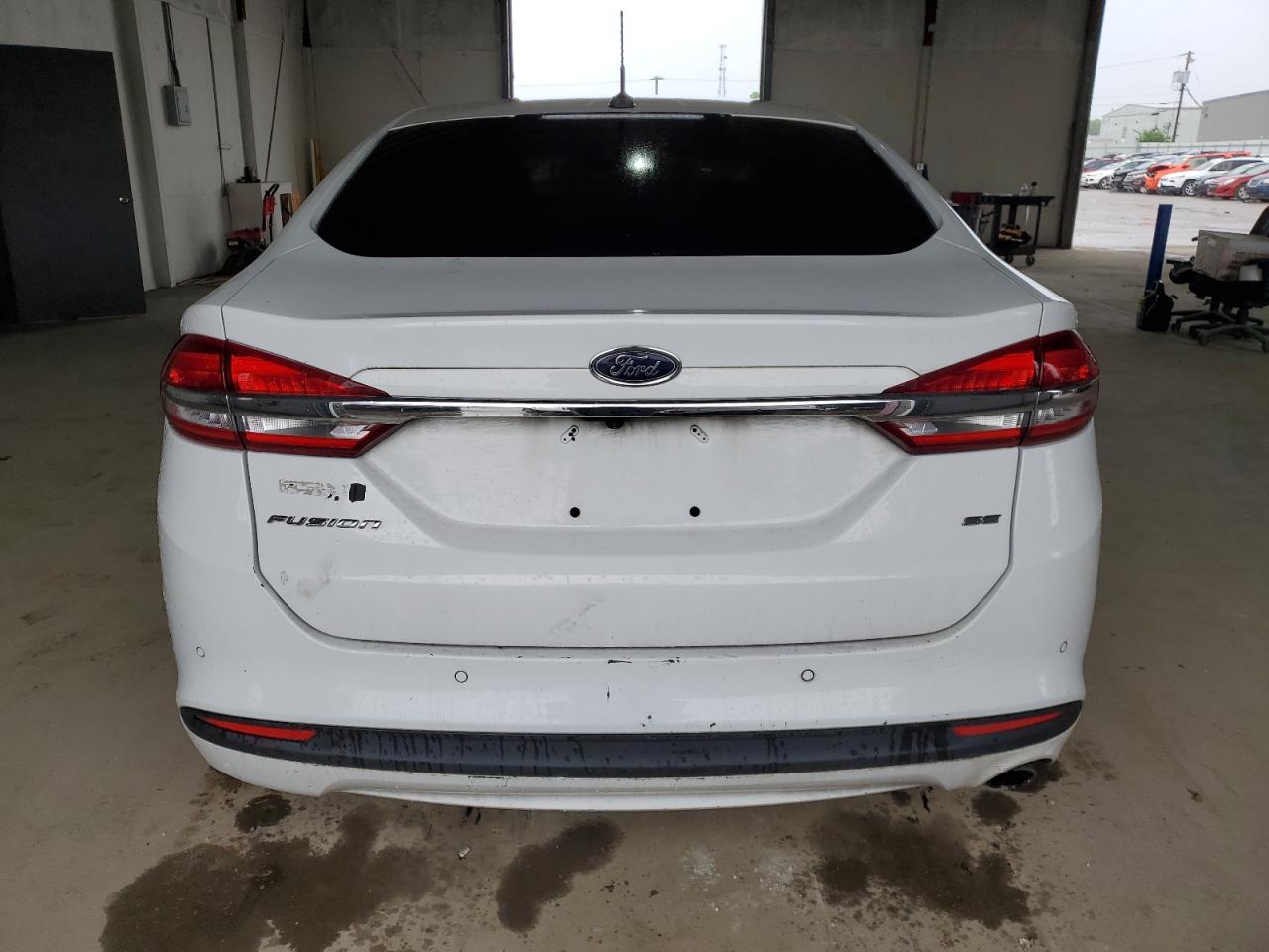 3FA6P0H70HR383219 2017 Ford Fusion Se