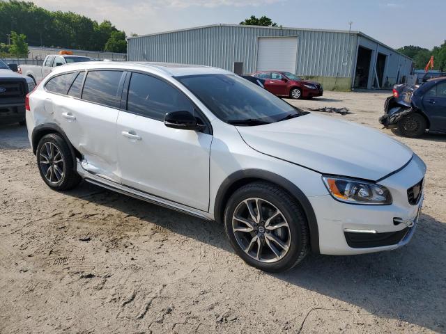 2017 Volvo V60 Cross Country Premier VIN: YV440MWK8H1036197 Lot: 53828464