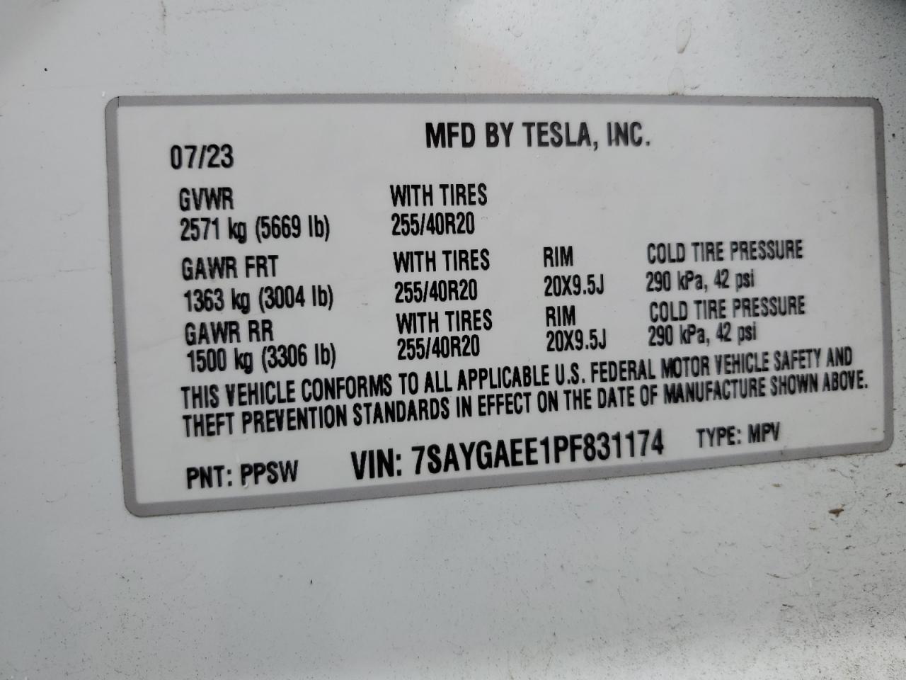 7SAYGAEE1PF831174 2023 Tesla Model Y