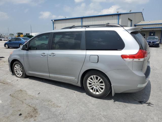 2013 Toyota Sienna Xle VIN: 5TDYK3DC5DS377946 Lot: 53944834