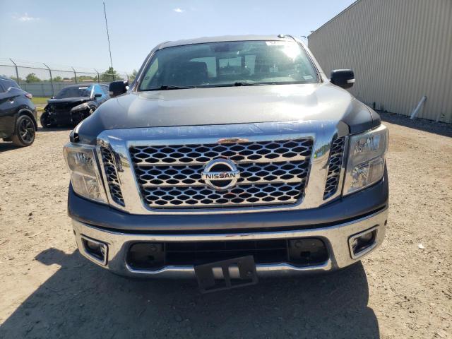 2017 Nissan Titan Sv VIN: 1N6AA1E6XHN560222 Lot: 54784184