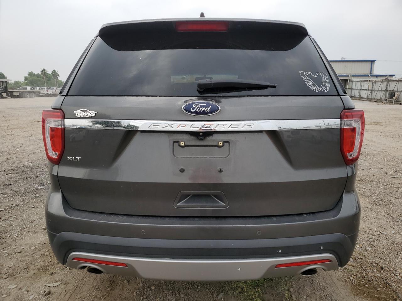 1FM5K7D89HGD54123 2017 Ford Explorer Xlt
