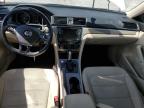 VOLKSWAGEN PASSAT SE photo