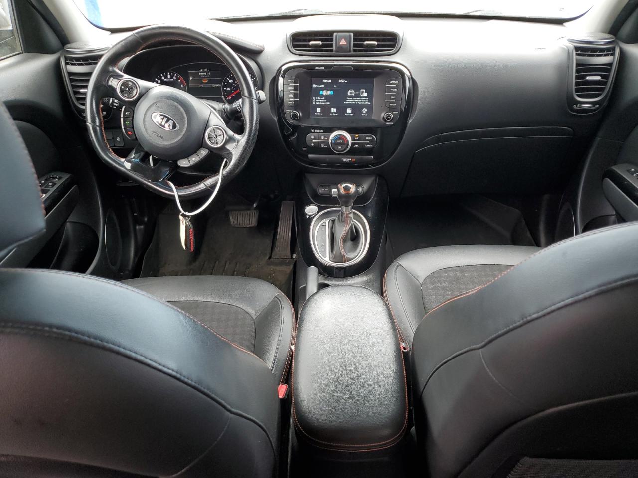 KNDJX3AA1J7539339 2018 Kia Soul !