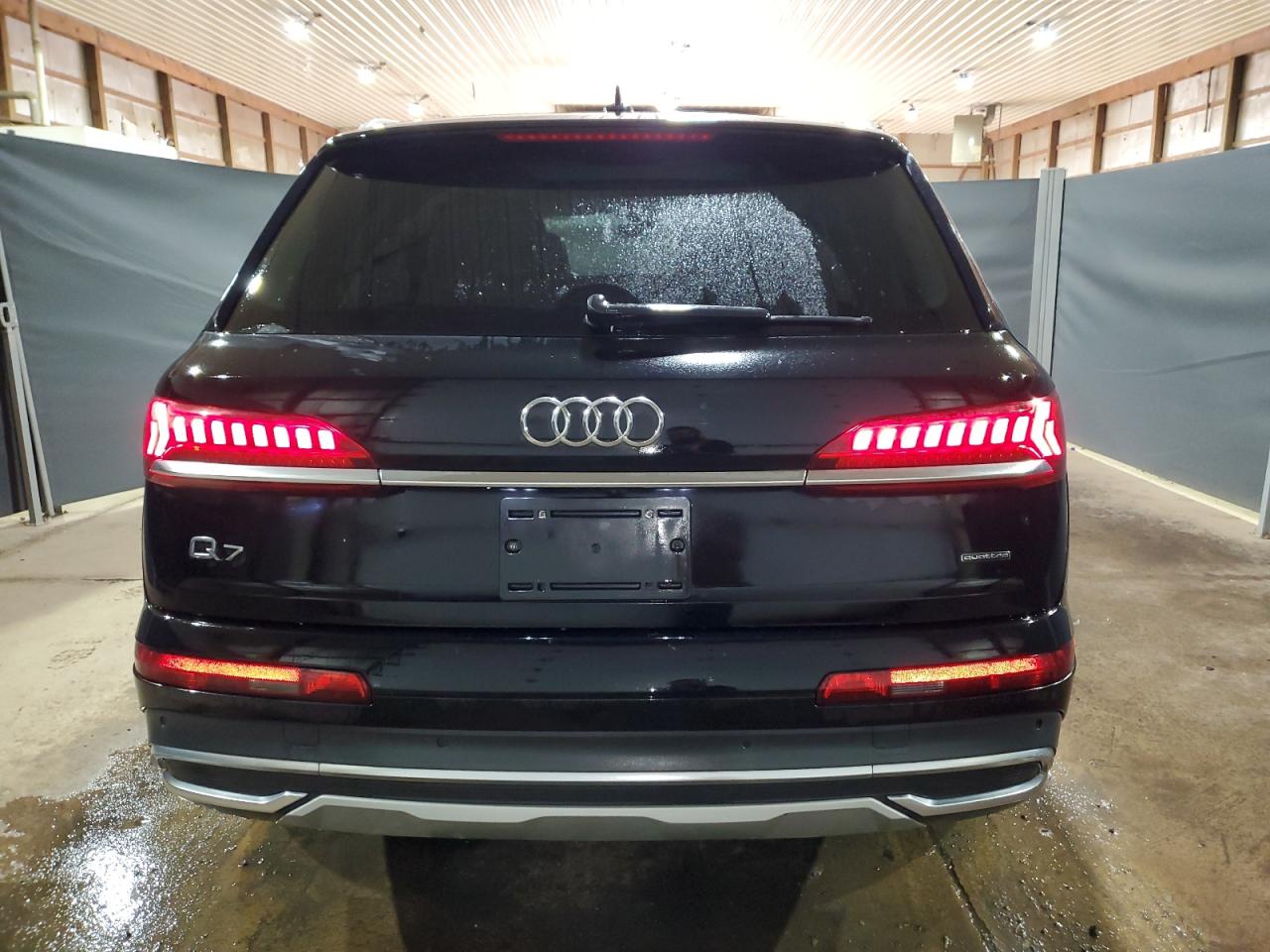 WA1LXAF76MD013587 2021 Audi Q7 Premium Plus