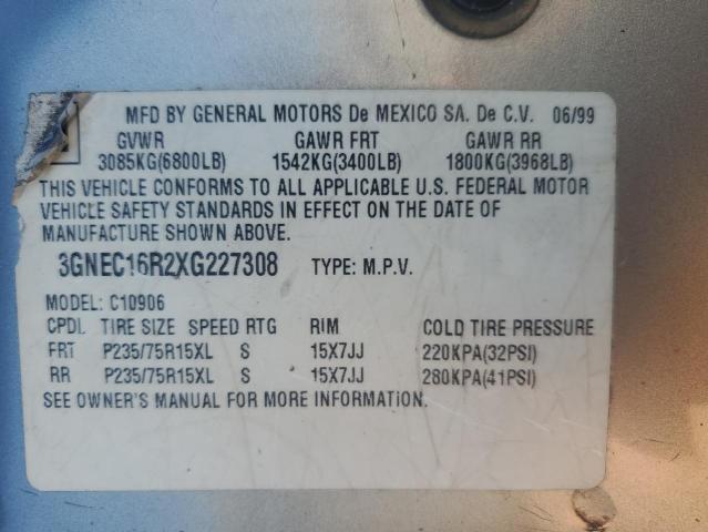 3GNEC16R2XG227308 1999 Chevrolet Suburban C1500