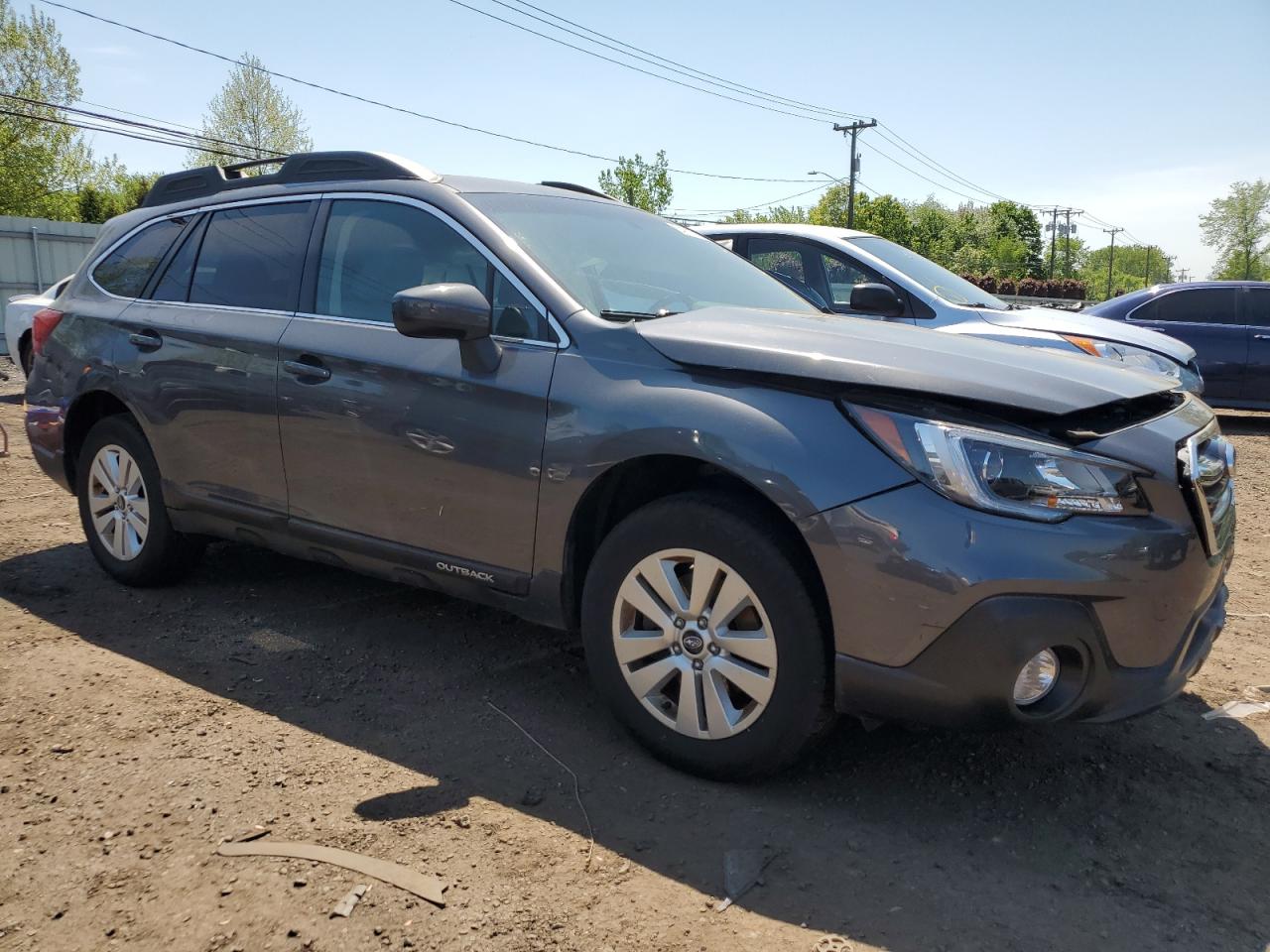 4S4BSACC5J3262316 2018 Subaru Outback 2.5I Premium