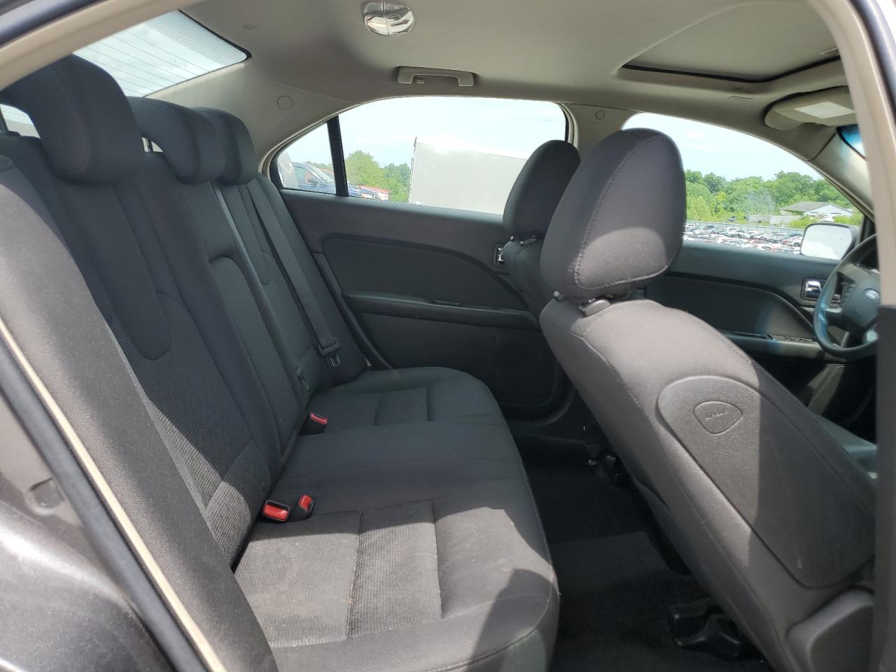 3FAHP0HA8AR344548 2010 Ford Fusion Se