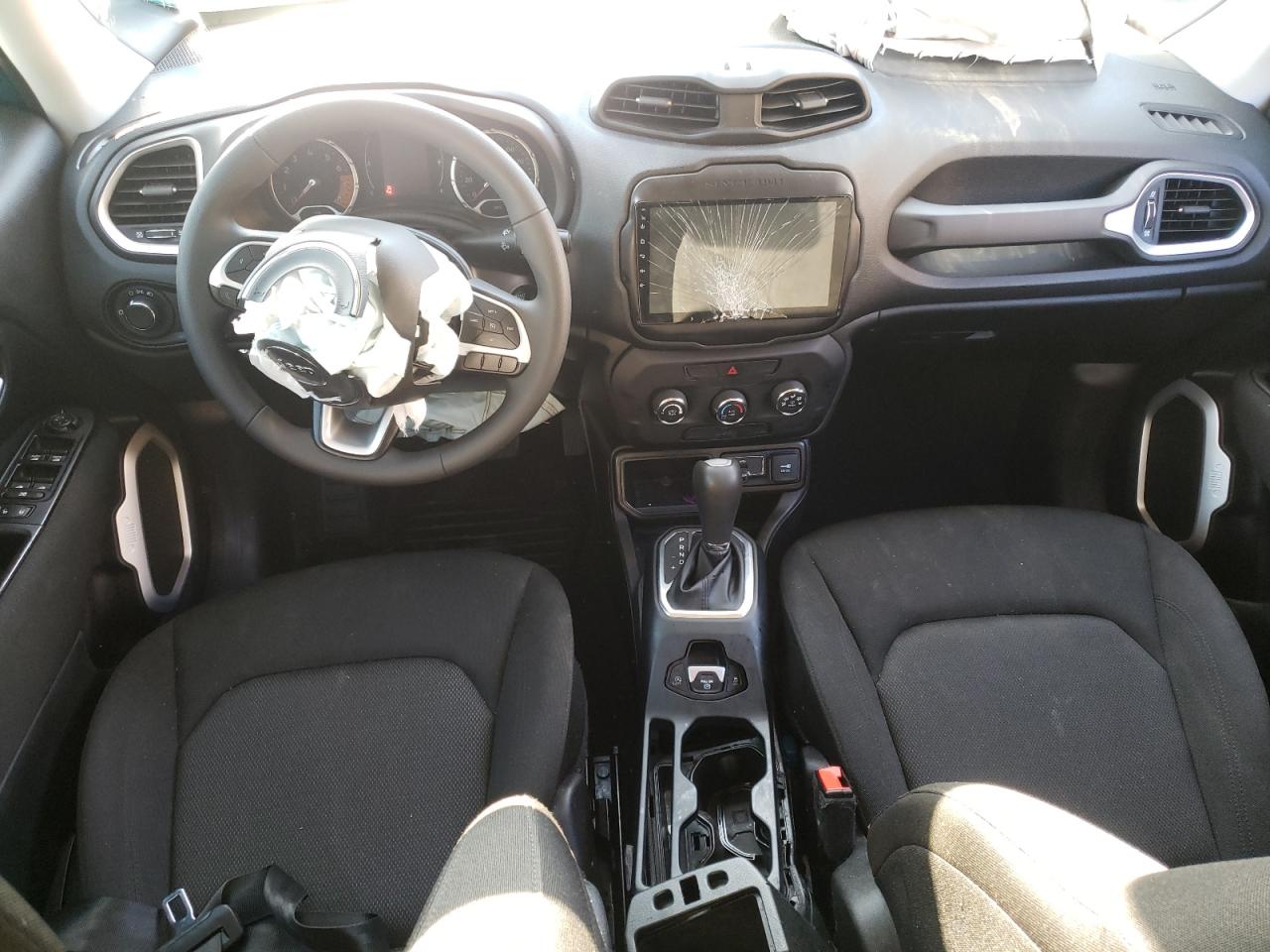 ZACNJAA1XLPL24648 2020 Jeep Renegade Sport