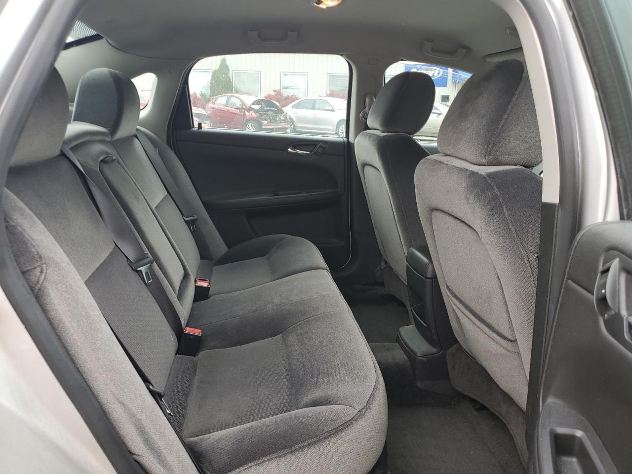 2G1WG5E38C1285053 2012 Chevrolet Impala Lt