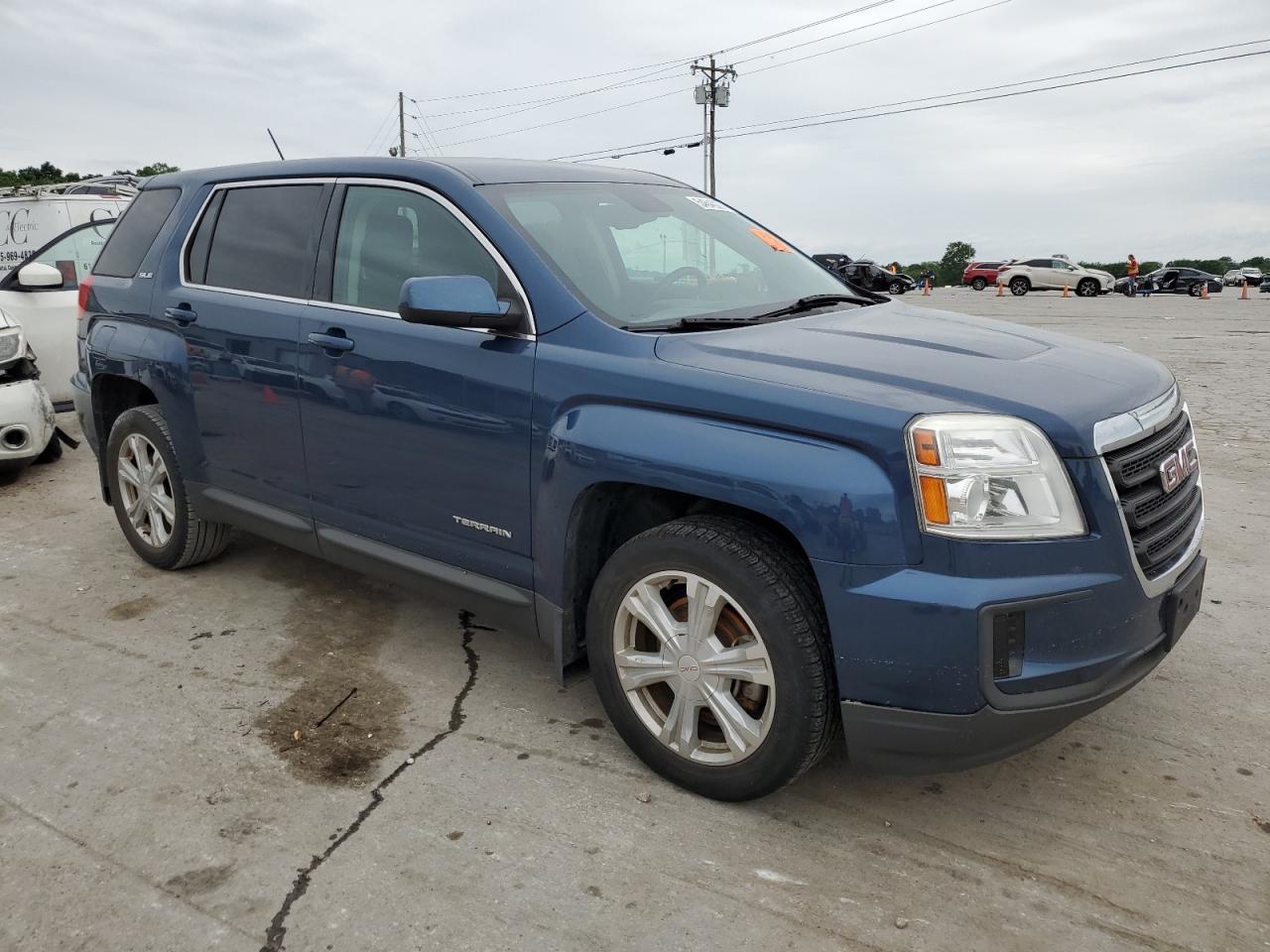 2GKALMEKXH6126855 2017 GMC Terrain Sle