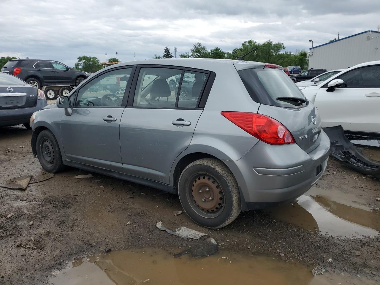 3N1BC1CP6BL509002 2011 Nissan Versa S