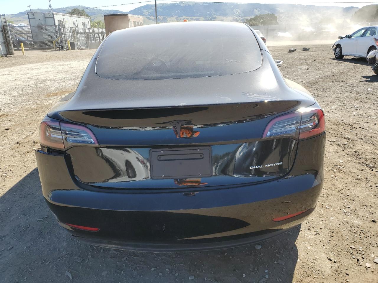 5YJ3E1EB5PF670282 2023 Tesla Model 3