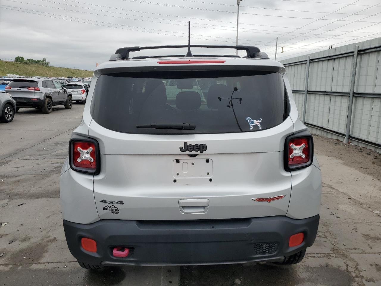 ZACCJBCB9JPH69045 2018 Jeep Renegade Trailhawk