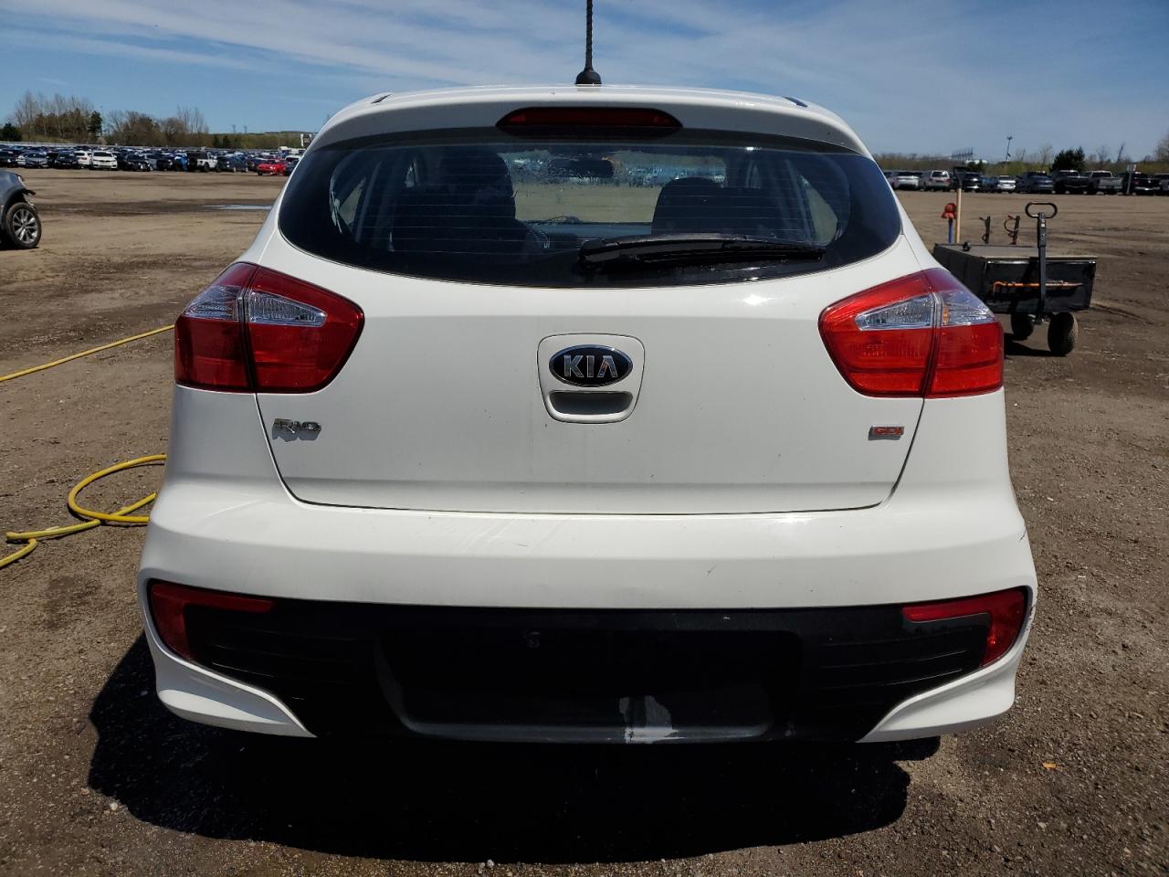 KNADM5A34G6723835 2016 Kia Rio Lx