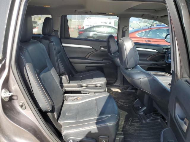 2019 Toyota Highlander Se VIN: 5TDKZRFH5KS557390 Lot: 55888674