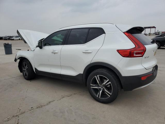 YV4L12UEXP2086022 2023 VOLVO XC40 - Image 2