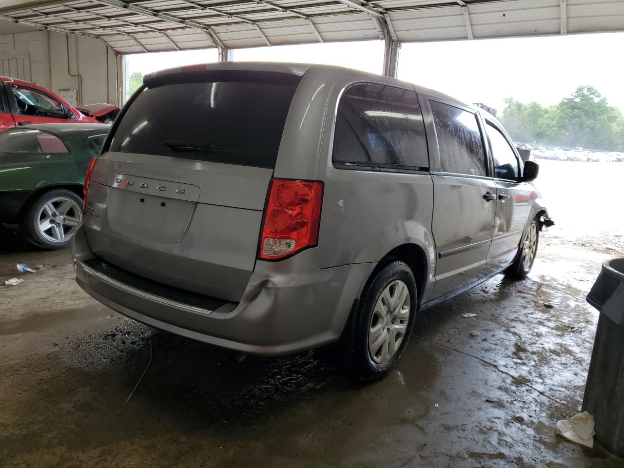 2C4RDGBG9FR567899 2015 Dodge Grand Caravan Se